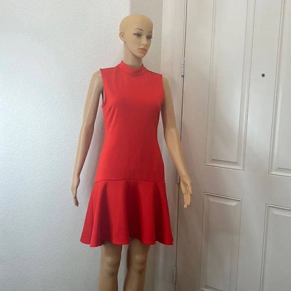 H&M Dress Size Small Red Black Gold Zipper Sleeveless Ruffled Bottom Mini